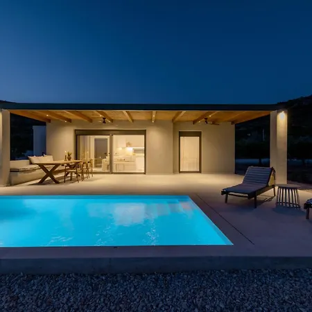 Citrus With Pool And Sea View Near Nafplio Drepano (Argolis)