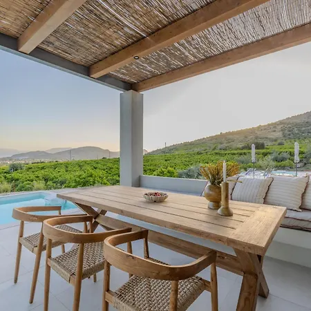 Citrus With Pool And Sea View Near Nafplio *