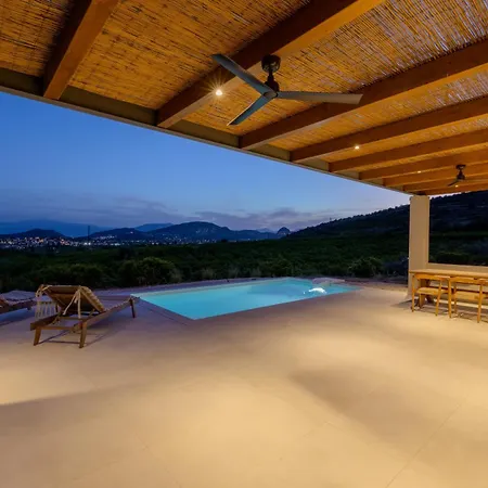 Citrus With Pool And Sea View Near Nafplio Feriehus Drepano (Argolis)