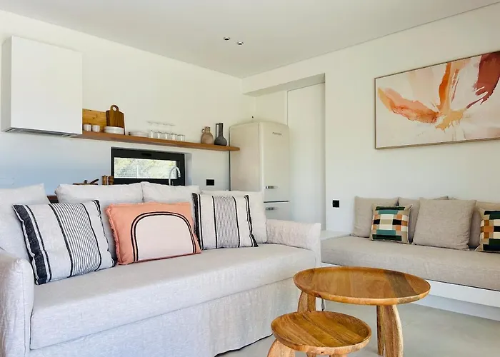 Citrus With Pool And Sea View Near Nafplio *